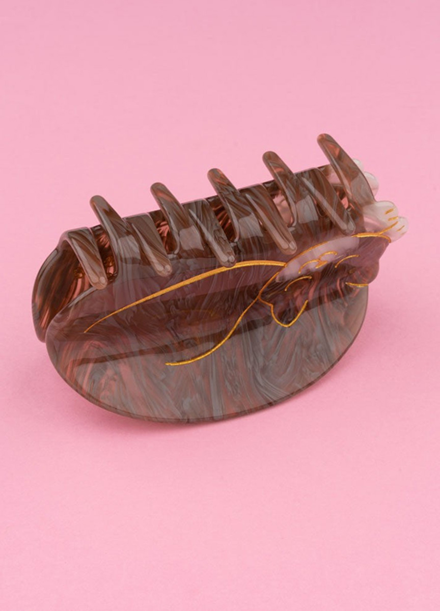 小白襪熟睡貓咪髮抓